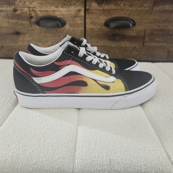 Vans Off The Wall Skateboard  Flames Suede Sneakers 500714 M 6  W 7.5 Skate Y2K - Picture 3 of 10